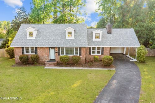 1011 Daniel Pl, Jacksonville, NC, 28540-6821 | Card Image
