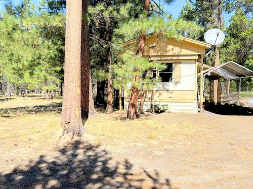 1225 Hackett Dr, La Pine, OR, 97739-9170 | Card Image