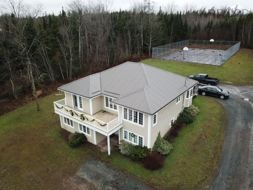 209 Mill Village Rd, Shubenacadie, NS, B0N2H0 | Card Image