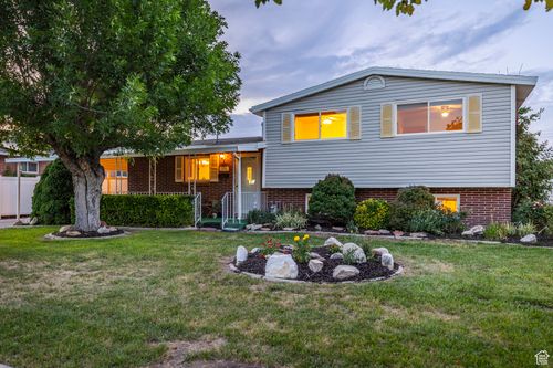 3656 W Bawden Ave, West Valley City, UT, 84120-5504 | Card Image