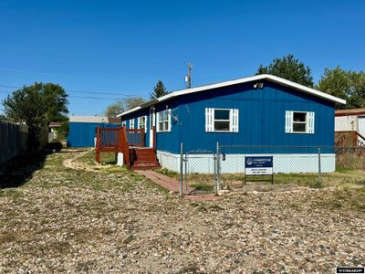 676 N 3rd Avenue, House other with 3 bedrooms, 1 bathrooms and null parking in Mills WY | Image 1