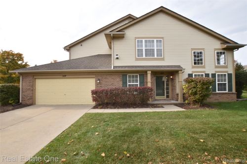 169 S Vista, Auburn Hills, MI, 48326 | Card Image