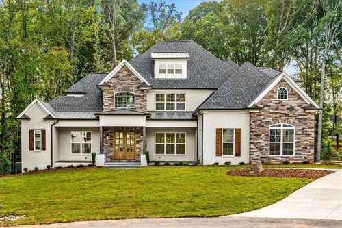 8015 Cranston Ct, Oak Ridge, NC, 27310-9907 | Card Image