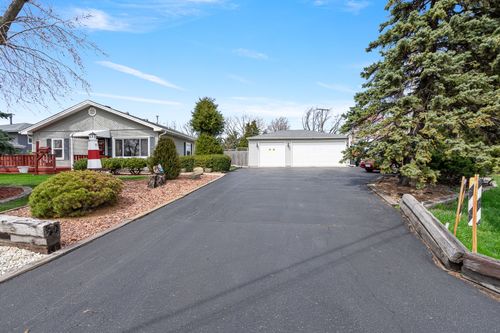 4102 Barry Ln, Oak Forest, IL, 60452-4302 | Card Image