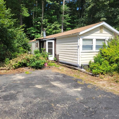14 Susan St, Danville, NH, 03819-5150 | Card Image