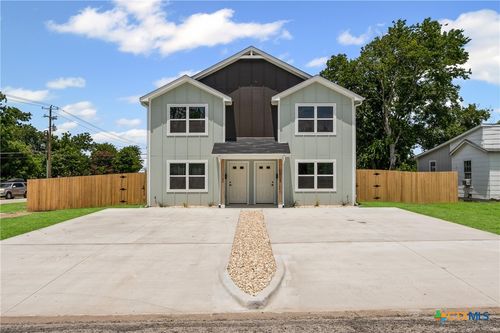 1118 S 51st St, Temple, TX, 76504-6412 | Card Image