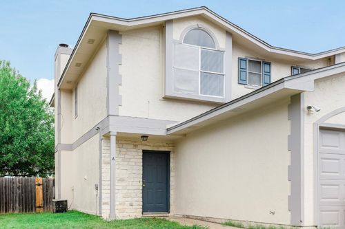 a-2808 Kestrel Dr, Austin, TX, 78745-7533 | Card Image