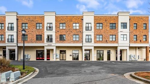 301-2920 Martinsville Rd, Greensboro, NC, 27408-2779 | Card Image