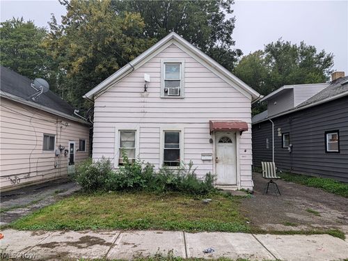 3812 E 54th St, Cleveland, OH, 44105-3350 | Card Image