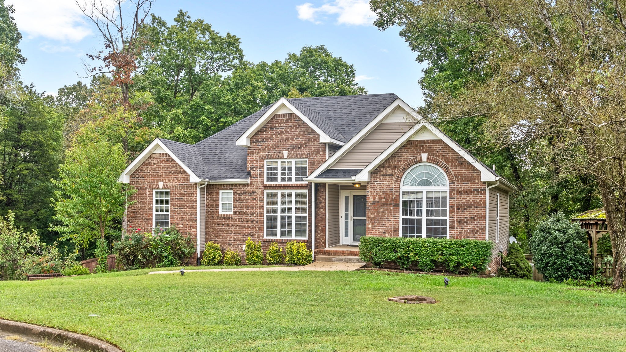 Pueblo Trce, Clarksville, TN 37040