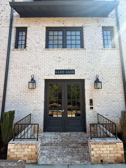 6608-6608 Sterling Dr, Atlanta, GA, 30328-4240 | Card Image