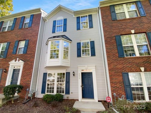 9658 Blossom Hill Dr, Huntersville, NC, 28078-2383 | Card Image