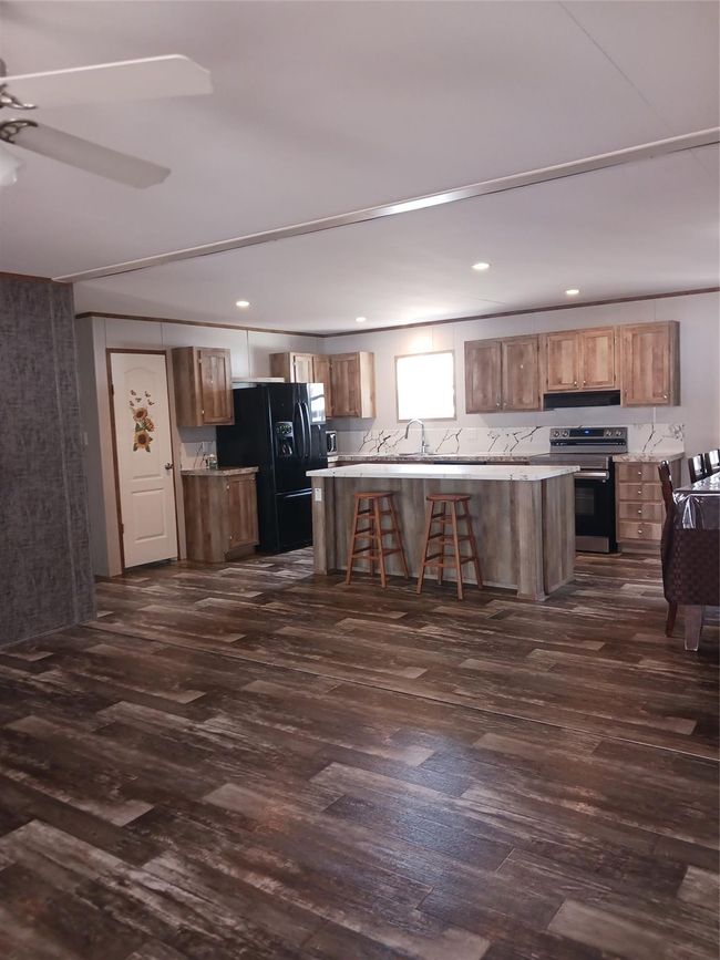 529 Draylon Dr, House other with 5 bedrooms, 3 bathrooms and 2 parking in Conroe TX | Image 22