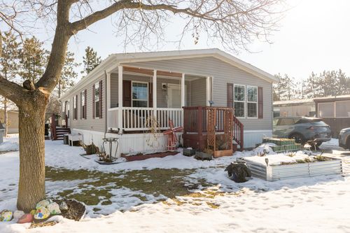 248 Maple Run, Mason, MI, 48854-2528 | Card Image