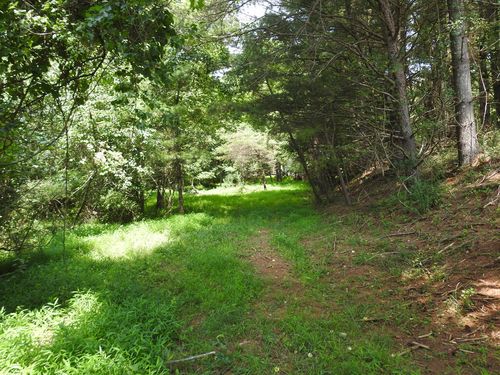 469 Water Plant Road, Hillsville, VA, 24343 | Card Image