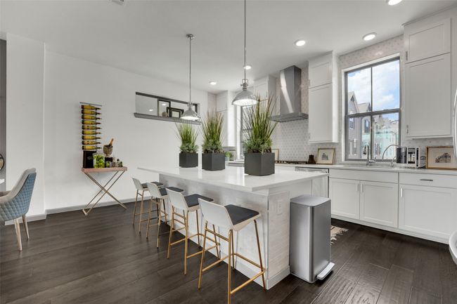 1014 Manacor Ln, House other with 3 bedrooms, 4 bathrooms and null parking in Dallas TX | Image 11