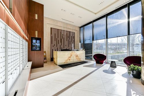 1738 Cook St, Vancouver, BC, V5Y0N3 | Card Image