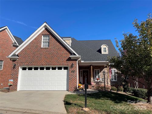 1060 Kensford Dr, Lewisville, NC, 27023-7634 | Card Image