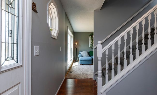 Welcoming front entry.jpg | Image 15