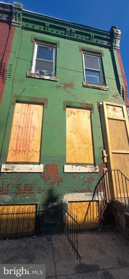 2453 N Bouvier St, PHILADELPHIA, PA, 19132-4306 | Card Image