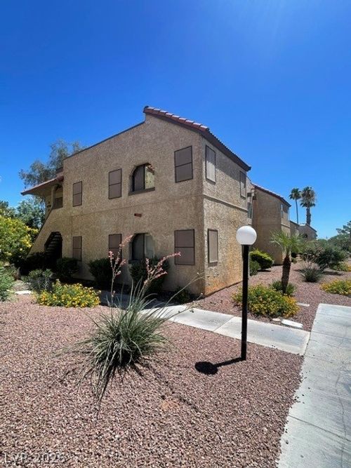 b-4720 Obannon Dr, Las Vegas, NV, 89102-3504 | Card Image