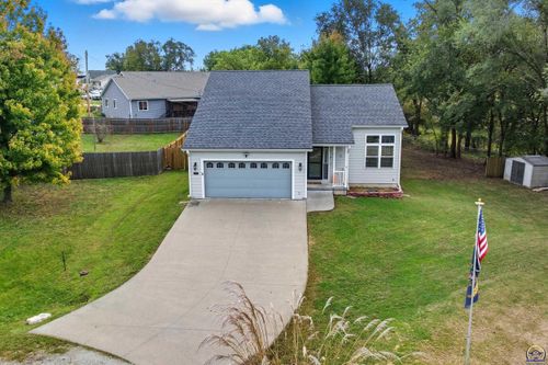 205 Frontier Ave, Westmoreland, KS, 66549-9839 | Card Image