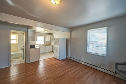 43 Lake Dr, Wyandanch, NY, 11798-3406 | Card Image