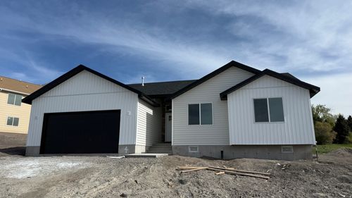 260 S 265 E, Richmond, UT, 84333-1636 | Card Image