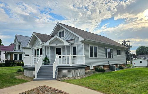 235 1st Ave Se, Harmony, MN, 55939-6611 | Card Image