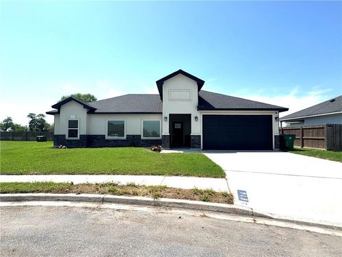 614 San Jacinto St, Mercedes, TX, 78570-4032 | Card Image