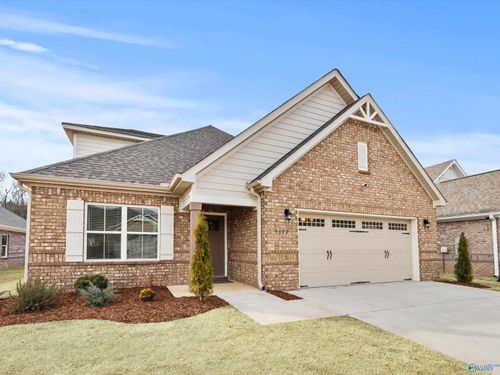 9502 Hampton Oak Dr Se, Owens Cross Roads, AL, 35763-4810 | Card Image