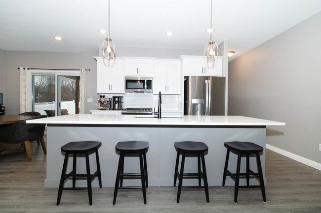 300 Raef Rd, House other with 3 bedrooms, 3 bathrooms and 3 parking in Downs IL | Image 11
