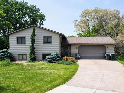 415 6th St Sw, Oronoco, MN, 55960-1805 | Card Image