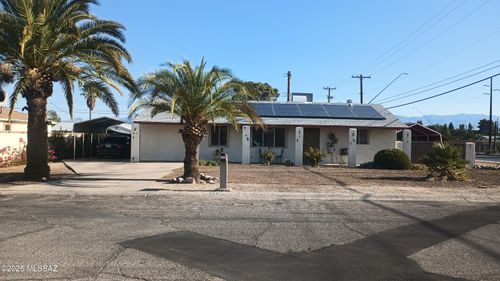 6281 E Sylvane St, Tucson, AZ, 85711-6047 | Card Image