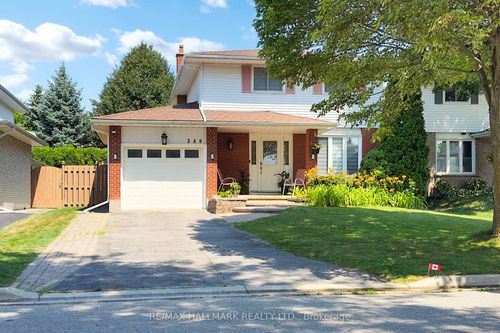 249 Kensington Cres, Oshawa, ON, L1G7R8 | Card Image