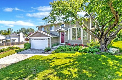 5113 64th Dr Ne, Marysville, WA, 98270-7514 | Card Image
