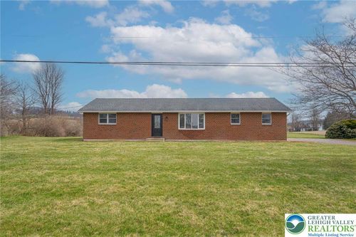 10108 Dietrich Rd, Breinigsville, PA, 18031-1905 | Card Image