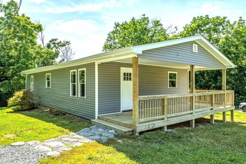 400 Maple Ct, La Grange, KY, 40031-1300 | Card Image