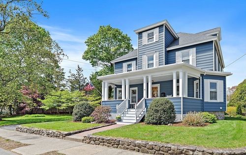18 Oneil St, Hudson, MA, 01749-1607 | Card Image