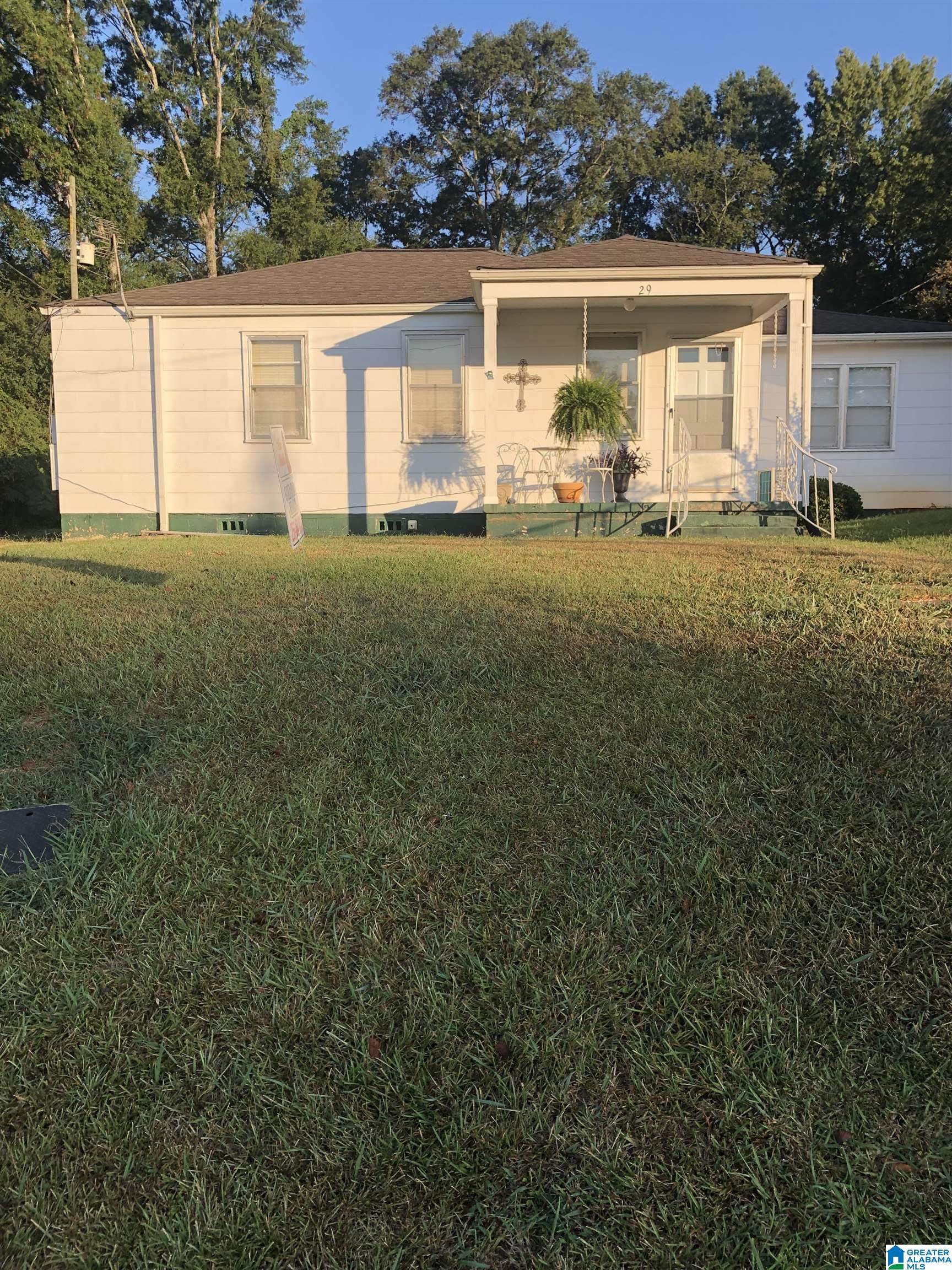 Alan St, Eastaboga, AL 36260