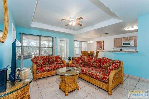 9 Augusta W, Laguna Vista, TX, 78578-2855 | Card Image