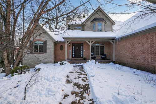 1569 Gleneagles, Highland, MI, 48357-4787 | Card Image