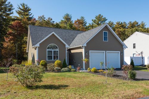 10 Field Stone Lane, Marion, MA, 02738 | Card Image