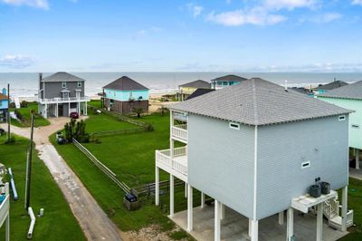 This stunning beach house is just three rows from the Gulf! | Image 1