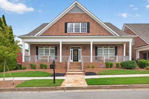 2753 Bungalow Pl, Buford, GA, 30519-4605 | Card Image