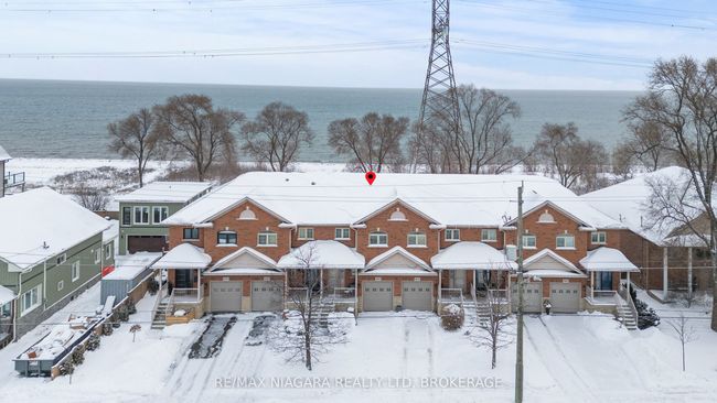 1069 Beach Blvd, House attached with 2 bedrooms, 4 bathrooms and 2 parking in Hamilton ON | Image 36
