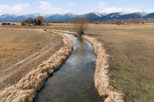 2663 Eastside Hwy, Stevensville, MT, 59870 | Card Image