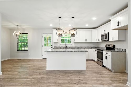 329 Diane Loop, White Bluff, TN, 37187-2909 | Card Image