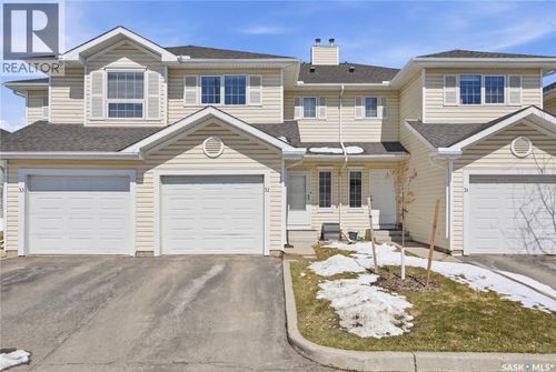 32-111 Fairbrother Cres, Saskatoon, SK, S7S1L3 | Card Image