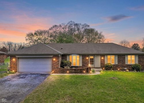 229 Rainbow Blvd, Indianapolis, IN, 46234-9715 | Card Image